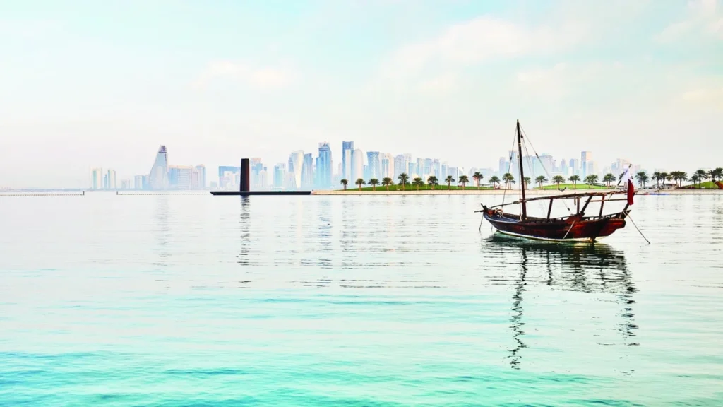 تحذير بحري.. تراجع الرؤية الأفقية بساحل قطر الليلة بسبب الضباب الكثيف المتوقع ونوّهت الأرصاد